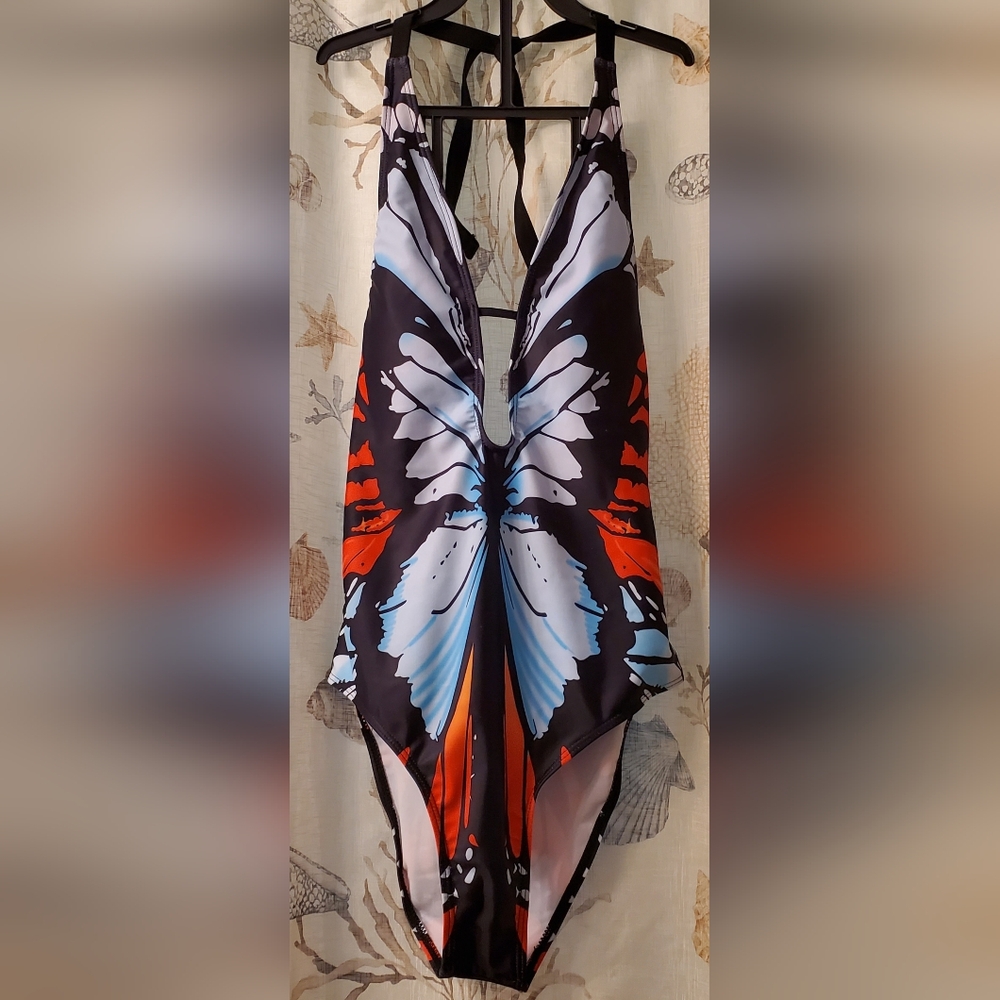 Butterfly Print Halter One Piece Swimsute - Picture 4 of 7
